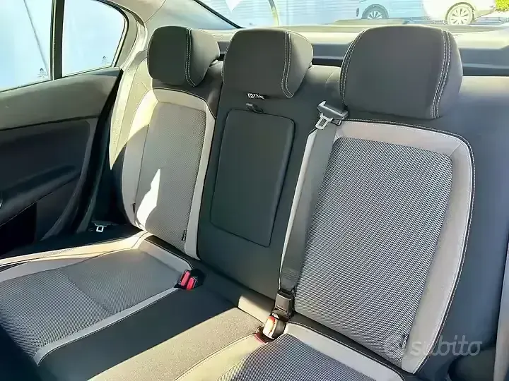 Usata Fiat Tipo 95 CV (69 kW) 2017 Grigio Berlina