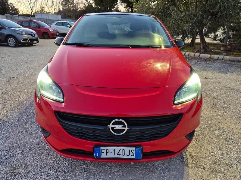Usata Opel Corsa 95 CV (69 kW) 2018 Rosso Berlina