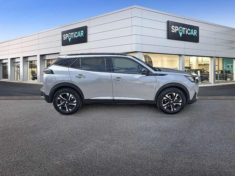 Usata Peugeot e-2008 Allure 100 kW (136 CV) 2022 Grigio SUV