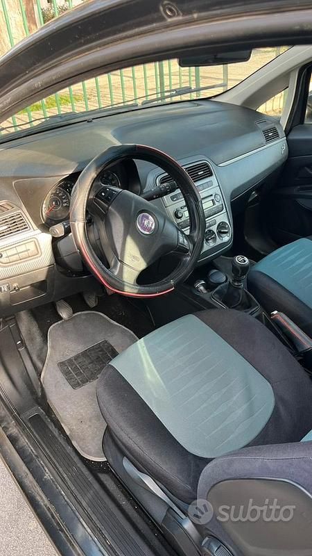 Usata Fiat Grande Punto 2009 Nero Utilitaria