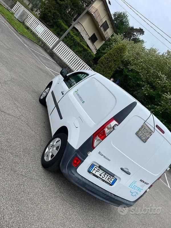 Usata Renault Kangoo 44 kW (60 CV) 2018 Bianco Monovolume