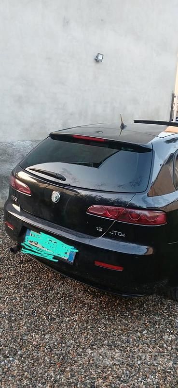 Usata Alfa Romeo 159 150 CV (110 kW) 2007 Nero Station wagon
