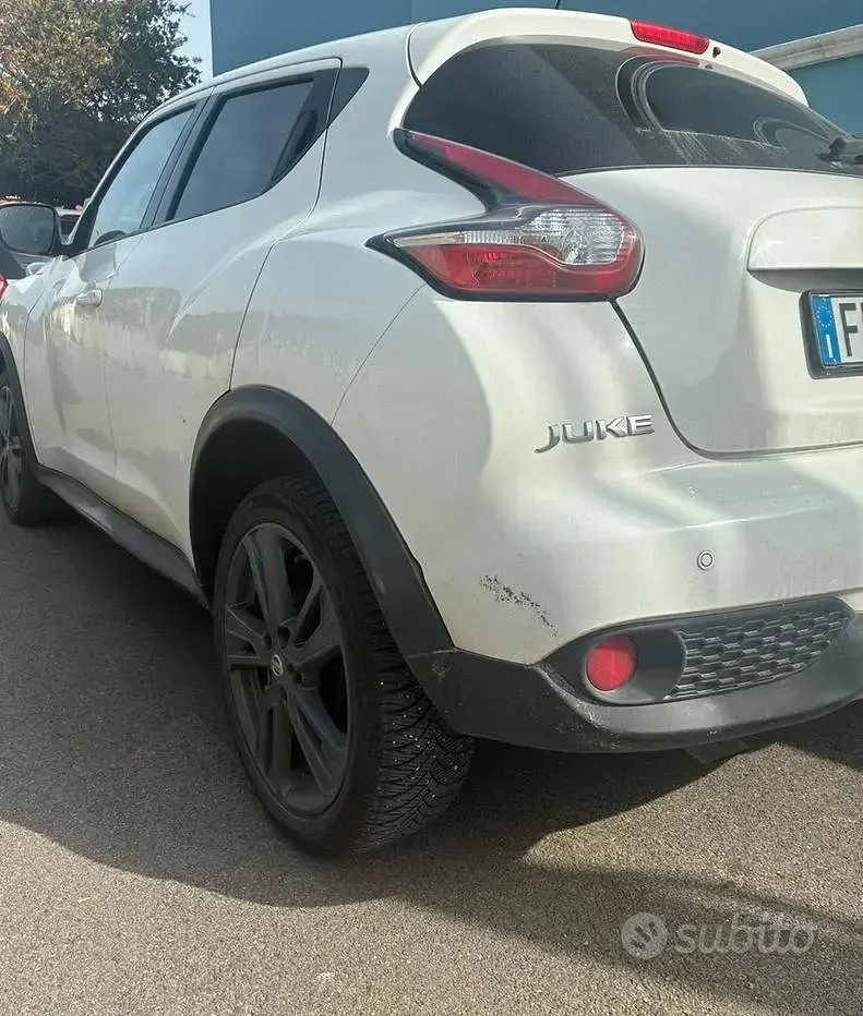Usata Nissan Juke 110 CV (80 kW) 2016 Bianco SUV