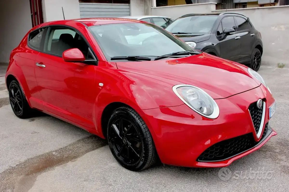 Usata Alfa Romeo MiTo 79 CV (58 kW) 2016 Rosso Utilitaria