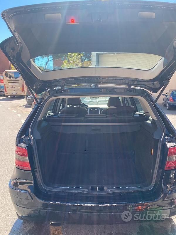 Usata Mercedes B200 2009 Nero Monovolume