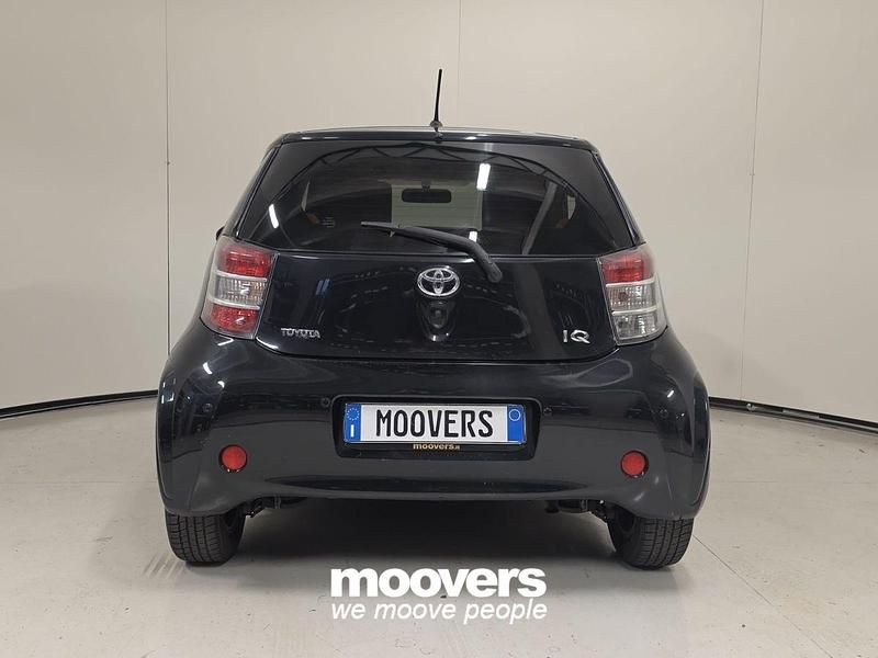 Usata Toyota iQ 68 CV (50 kW) 2009 Nera Utilitaria