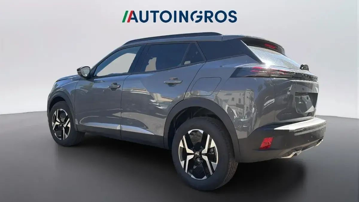 Nuova Peugeot 2008 Allure 136 CV (100 kW) 2025 Grigio SUV