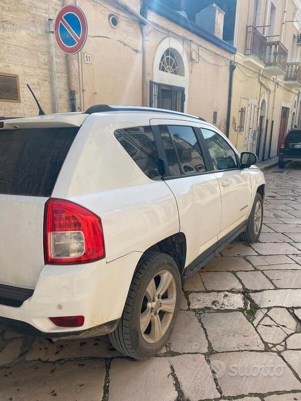 Usata Jeep Compass 2011 Bianco SUV