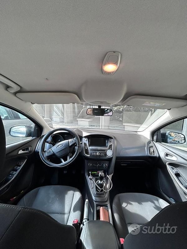Usata Ford Focus 95 CV (69 kW) 2017 Nero Berlina