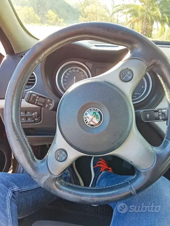 Usata Alfa Romeo 159 120 CV (88 kW) 2007 Grigio Berlina