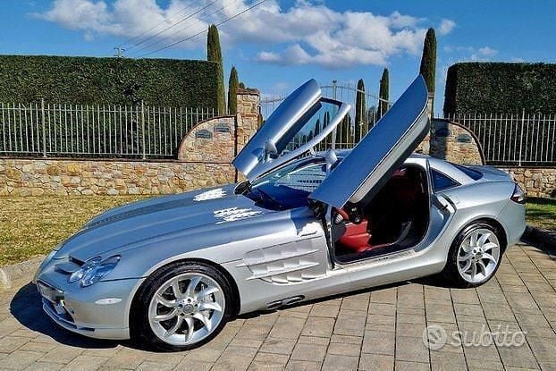 Usata Mercedes SLR McLaren 624 CV (458 kW) 2005 Grigio Coupé