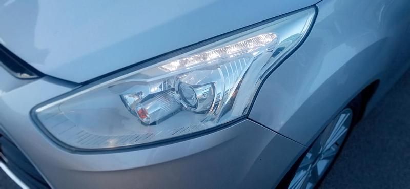 Usata Ford B-MAX Titanium 95 CV (69 kW) 2015 Argento Monovolume