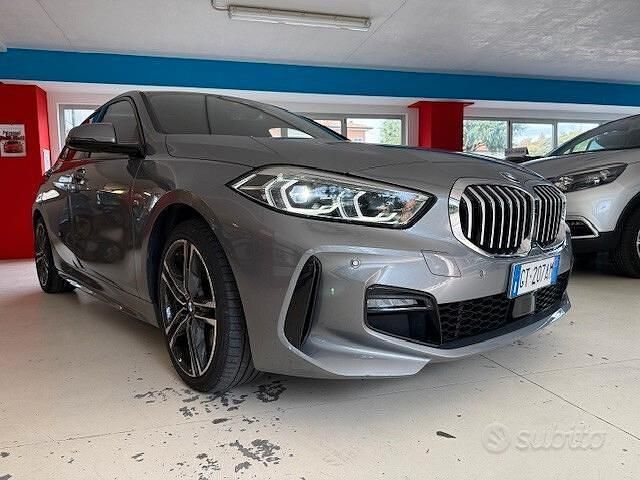 Usata BMW 120 M Sport 190 CV (139 kW) 2024 Grigio Utilitaria