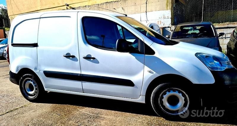 Usata Citroën Berlingo 90 CV (66 kW) 2016 Bianco Monovolume