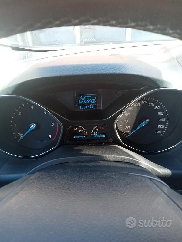 Usata Ford C-MAX 115 CV (84 kW) 2015 Grigio Monovolume