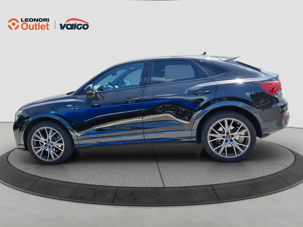 Usata Audi Q3 Sportback S-Line 261 CV (191 kW) 2025 Nero SUV