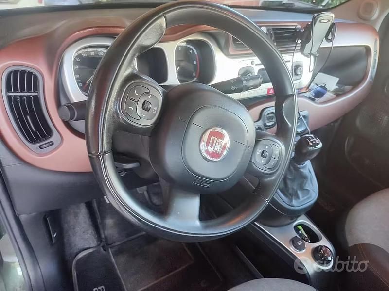 Usata Fiat Panda Cross Cross 80 CV (58 kW) 2015 Verde Utilitaria