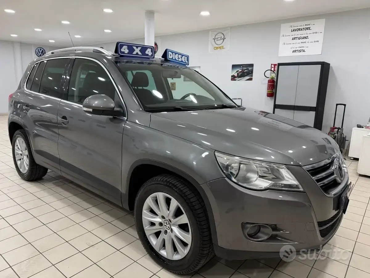 Brugt VW Tiguan 140 HK (102 kW) 2011 Grå SUV