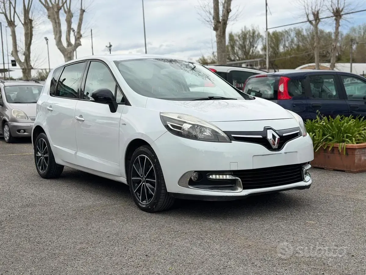 Usata Renault Scénic III 131 CV (96 kW) 2013 Bianco Monovolume