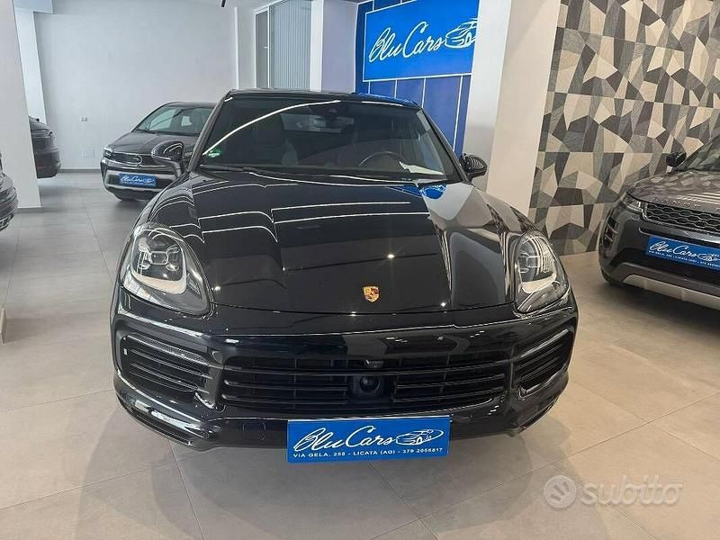 Usata Porsche Cayenne Coupe 2020 Nero Coupé