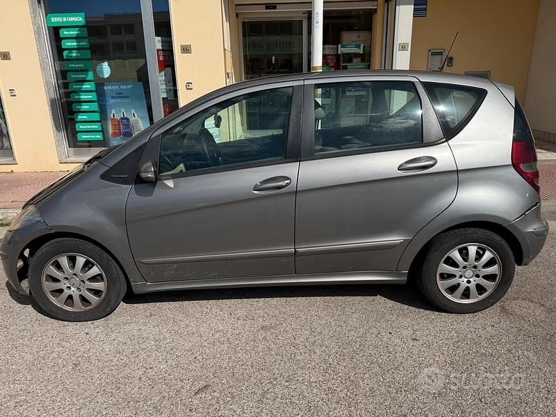 Usado Mercedes A180 109 CV (80 kW) 2004 Berlina
