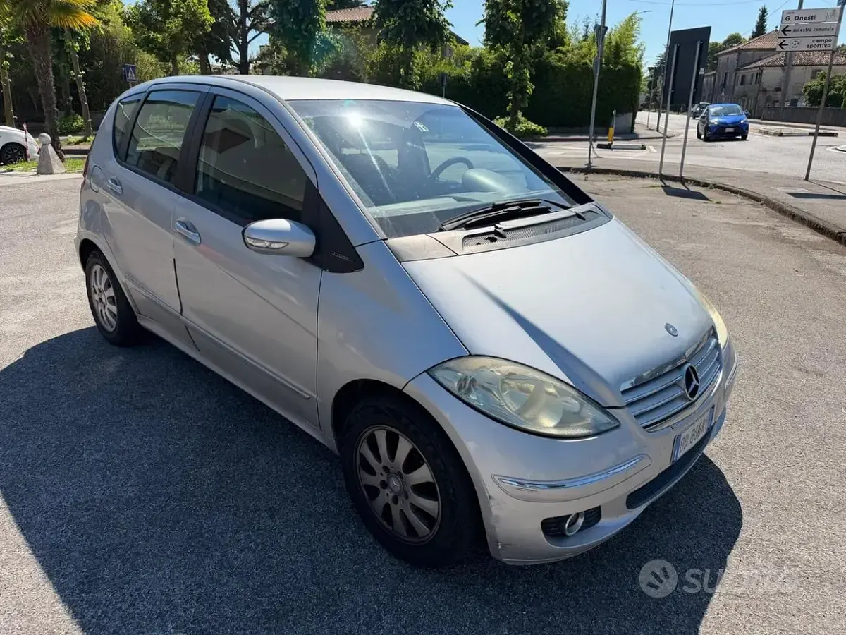 Usata Mercedes A150 95 CV (69 kW) 2005 Grigio Berlina