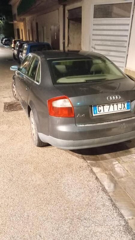 Usata Audi A4 2003 Grigio