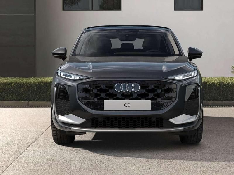 Nuova Audi Q3 Sportback Ambiente 150 CV (110 kW) 2026 Grigio daytona SUV