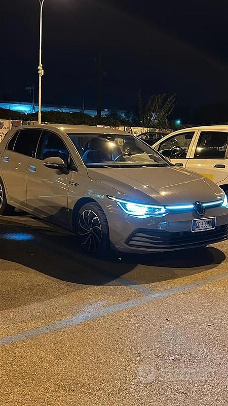 Usata VW Golf VII Style 115 CV (84 kW) 2021 Grigio Utilitaria