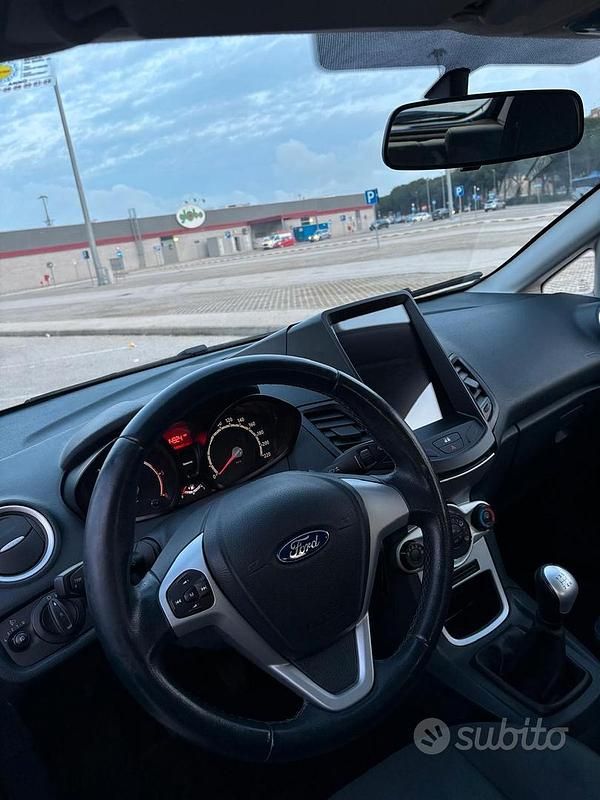 Usata Ford Fiesta 2011 Berlina