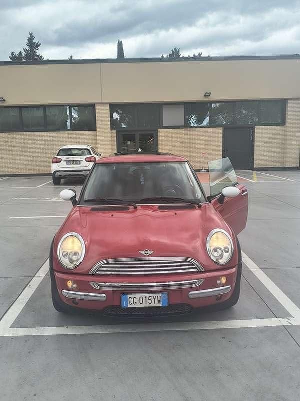 Usata Mini One D 75 CV (55 kW) 2003 Utilitaria