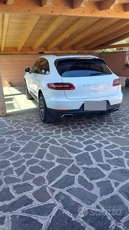 Usata Porsche Macan 252 CV (185 kW) 2018 Bianco SUV
