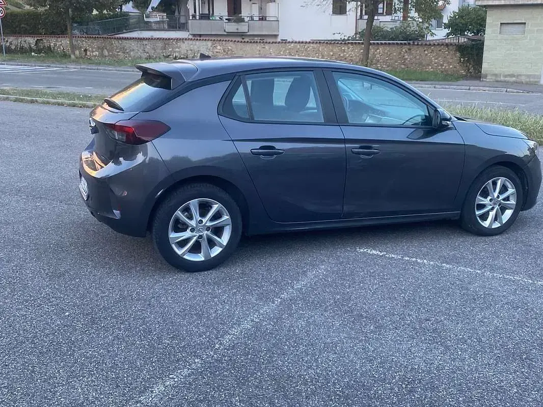 Usata Opel Corsa Edition 102 CV (75 kW) 2021 Grigio Utilitaria