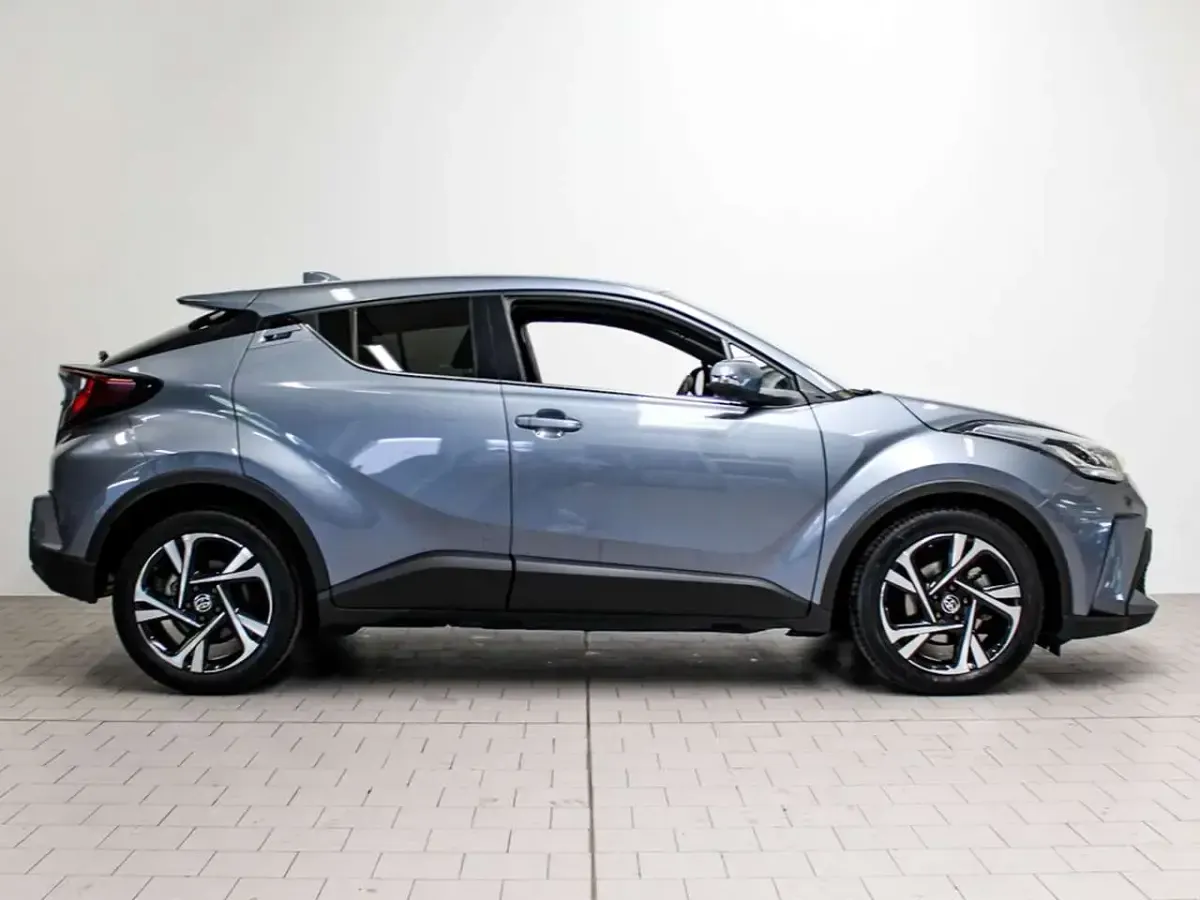 Usata Toyota C-HR Trend 98 CV (72 kW) 2023 Grigio SUV