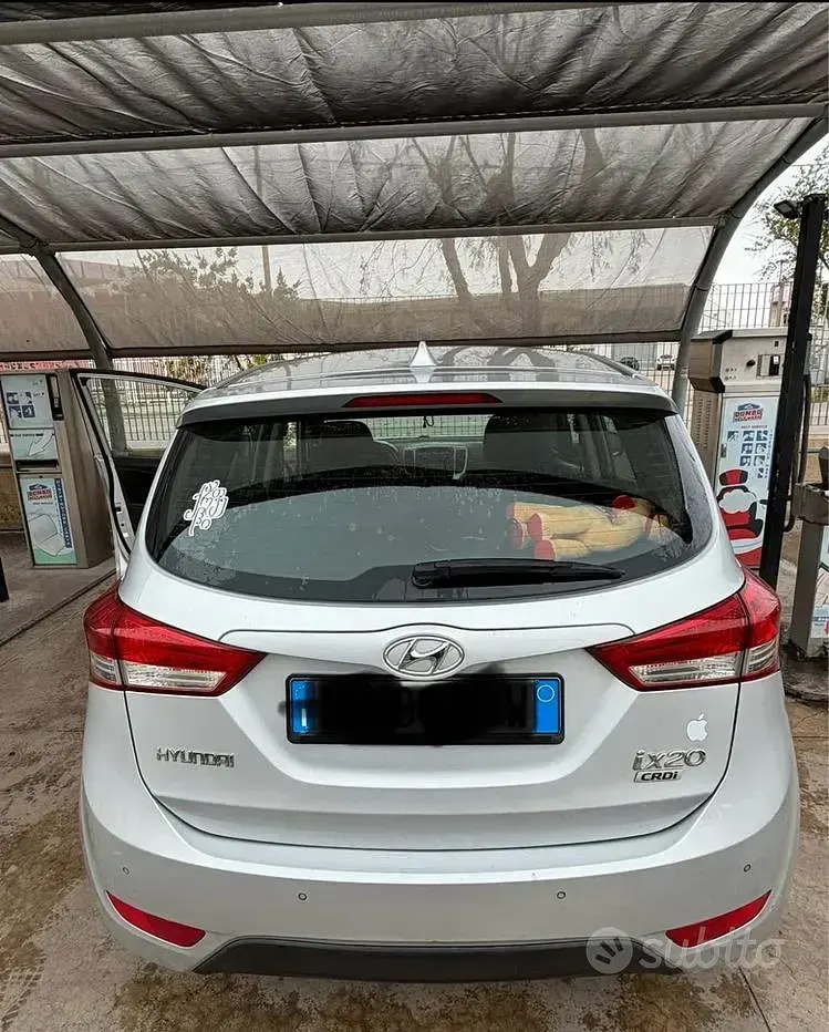 Usata Hyundai ix20 90 CV (66 kW) 2011 Grigio Utilitaria