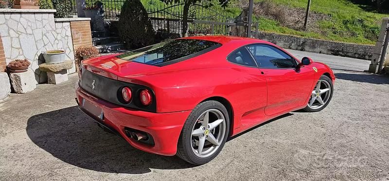 Usata Ferrari 360 400 CV (294 kW) 2000 Rosso Coupé
