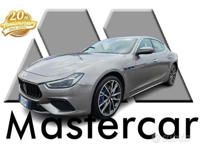 Usata Maserati Ghibli GT 330 CV (242 kW) 2022 Grigio Berlina