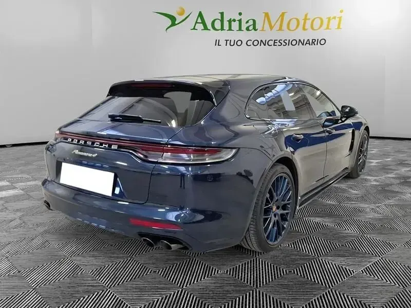 Usata Porsche Panamera 4 E-Hybrid Sport Turismo Sport Turismo 462 CV (339 kW) 2022 Blu Station wagon