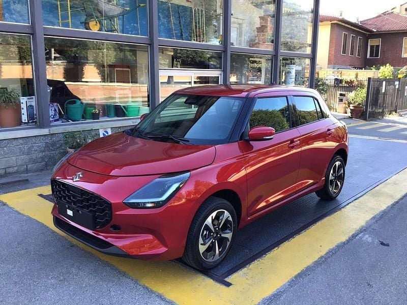 Nuova Suzuki Swift 83 CV (61 kW) 2025 Other Utilitaria