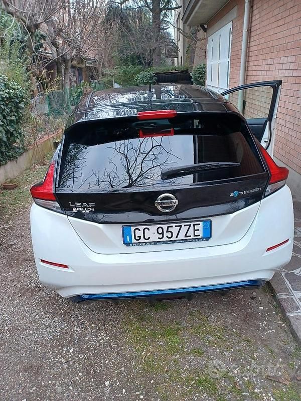 Usata Nissan Leaf 89 kW (122 CV) 2020 Bianco Utilitaria