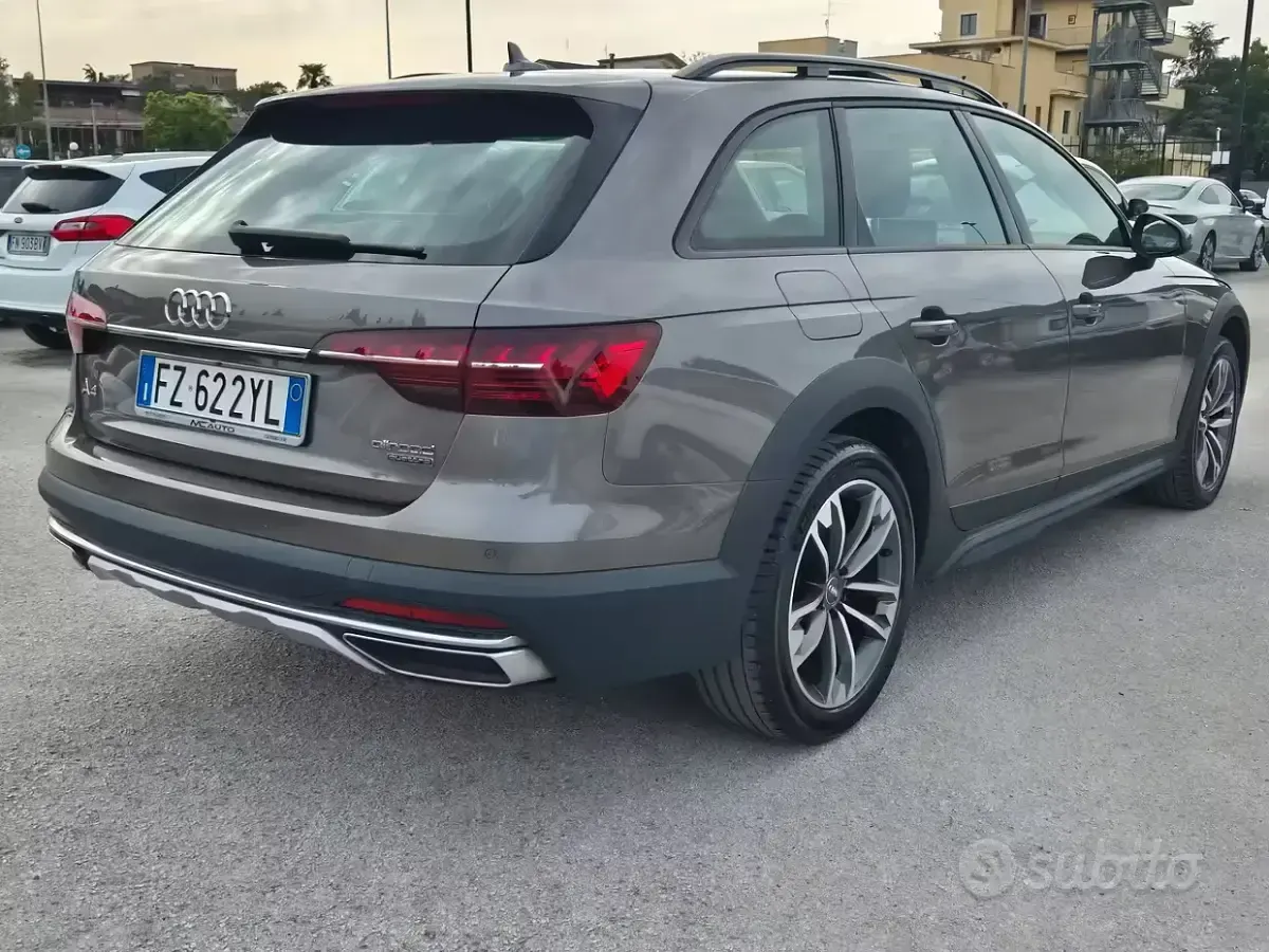 Usata Audi A4 Business 190 CV (139 kW) 2020 Grigio Station wagon