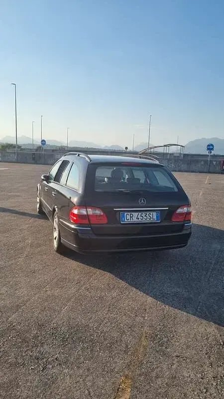 Usata Mercedes E280 Classic 177 CV (130 kW) 2006 Station wagon