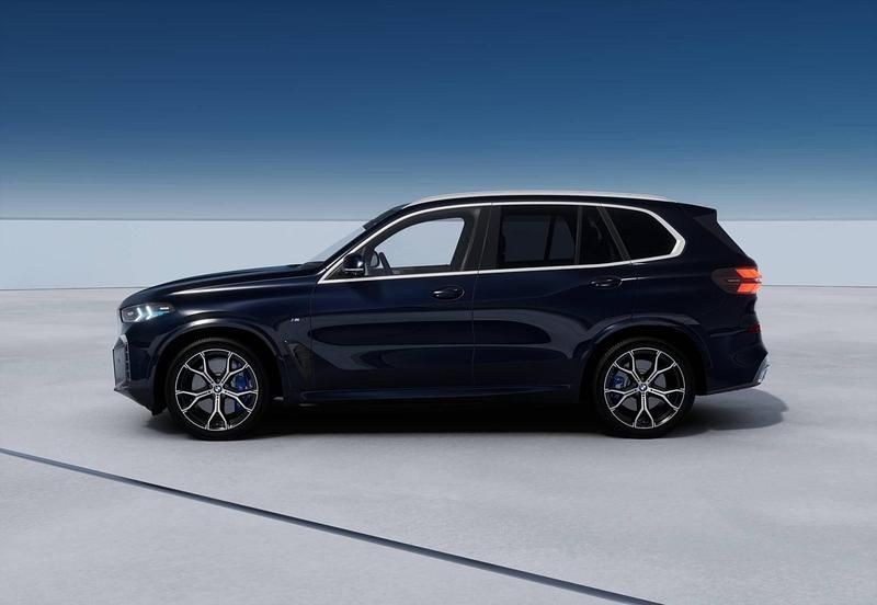 Nuova BMW X5 M Sport 298 CV (219 kW) 2026 SUV