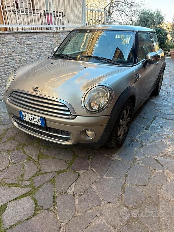 Usata Mini One D 90 CV (66 kW) 2010 Giallo Utilitaria