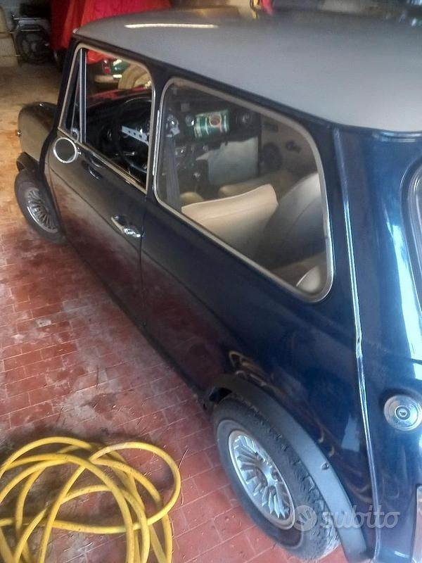 Blu Usata 1970 Mini Cooper Due volumi | 14.000 € - Immagine 1/4