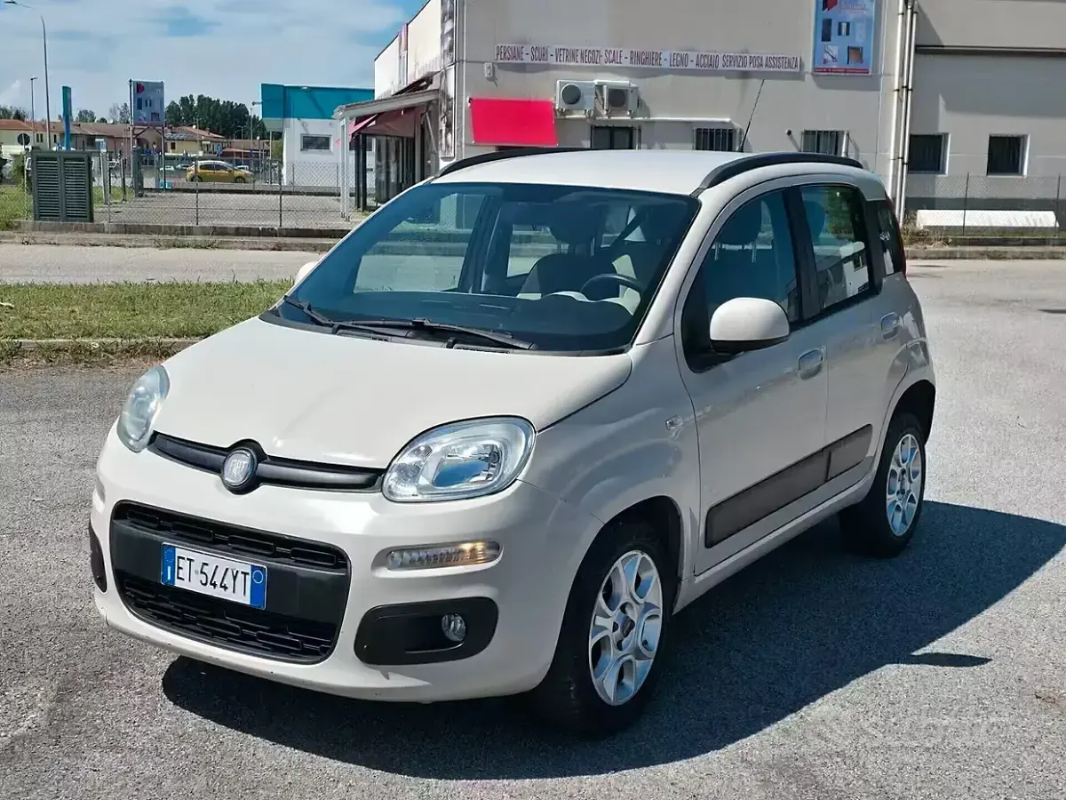 Usata Fiat Panda 80 CV (58 kW) 2014 Utilitaria