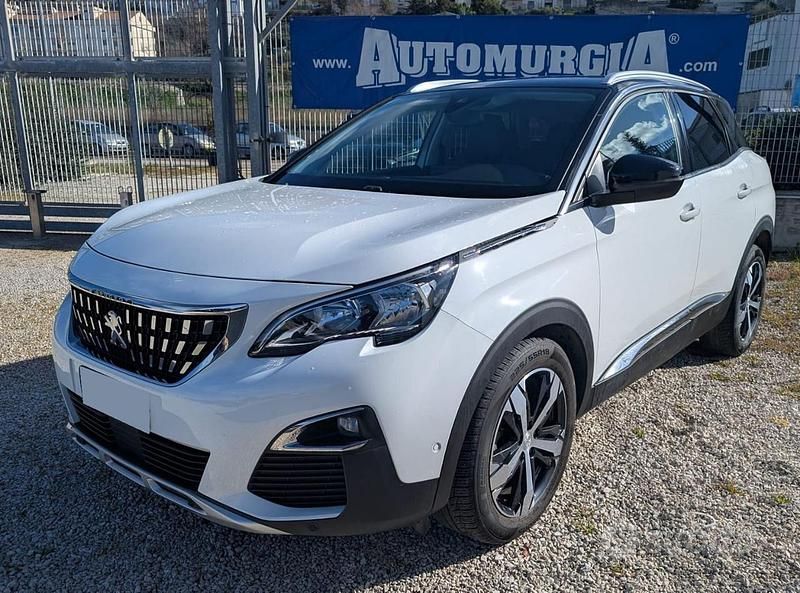 Usata Peugeot 3008 Allure 131 CV (96 kW) 2019 Bianco SUV