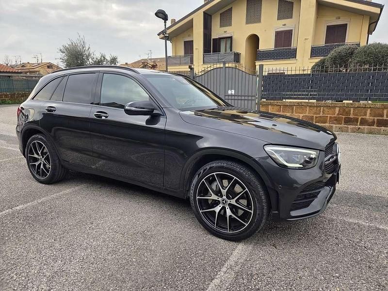 Usata Mercedes GLC200 Premium 163 CV (119 kW) 2020 Grigio SUV