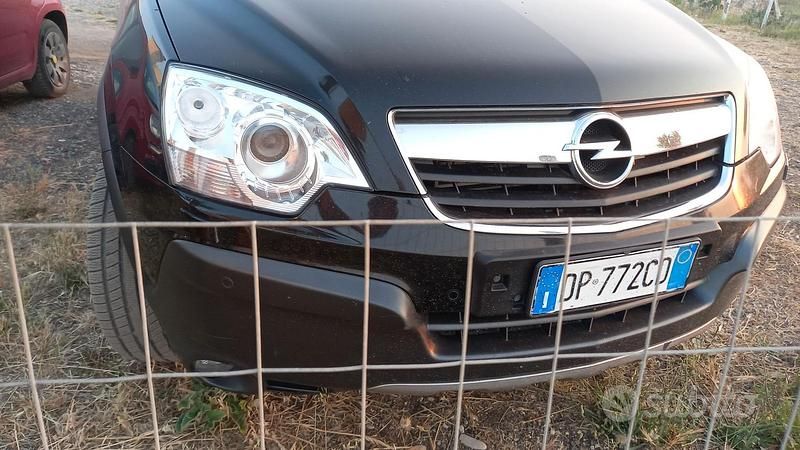 Usata Opel Antara 150 CV (110 kW) 2008 Nero SUV