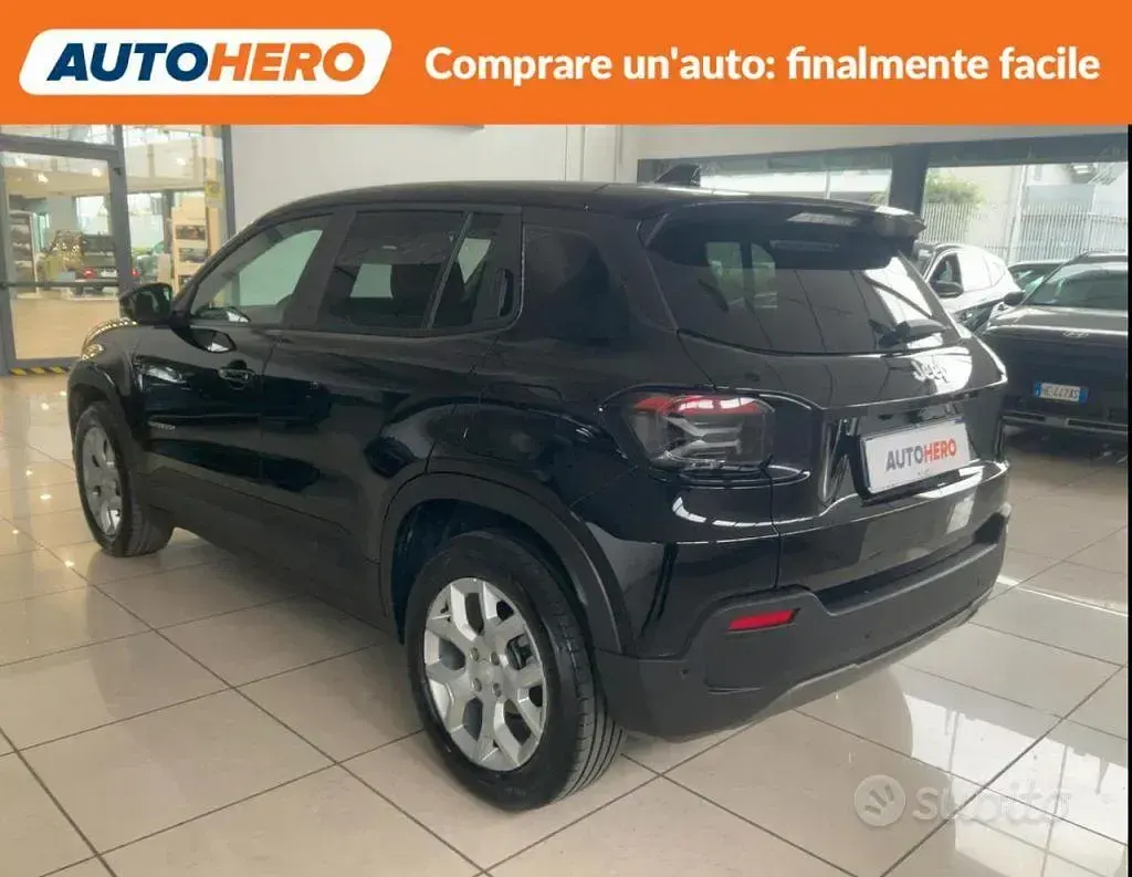 Usata Jeep Avenger Altitude 101 CV (74 kW) 2023 Nero SUV